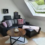 Pensión Gaestehaus Burgberg, Weinhaus Fries 3*