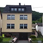 Gaestehaus Burgberg, Weinhaus Fries