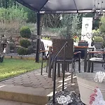 Gaestehaus Burgberg, Weinhaus Fries Pensión