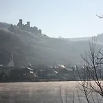 Gaestehaus Burgberg, Weinhaus Fries Kattenes