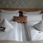 Pensión Gaestehaus Burgberg, Weinhaus Fries 3*