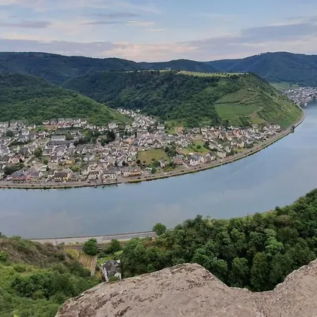 Gaestehaus Burgberg, Weinhaus Fries Pensión