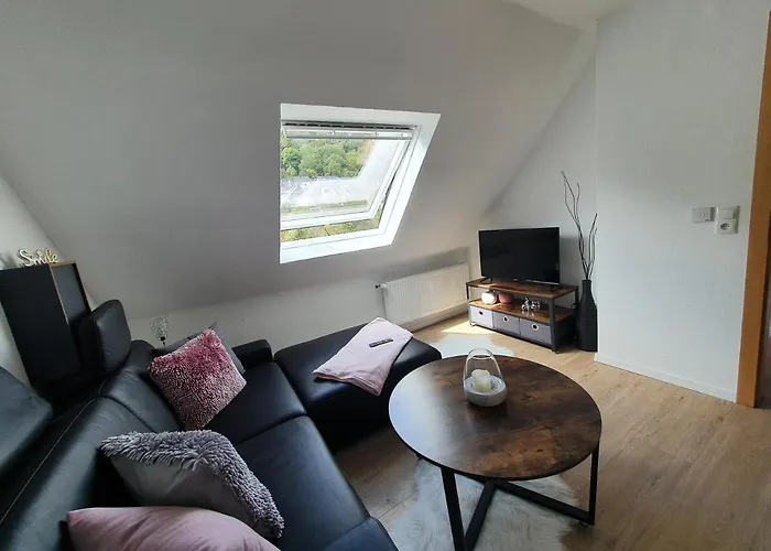 城堡山弗里斯酒馆及旅馆 3* Kattenes