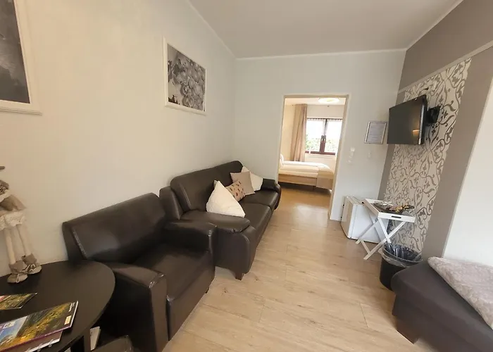 招待所 城堡山弗里斯酒馆及旅馆 Kattenes