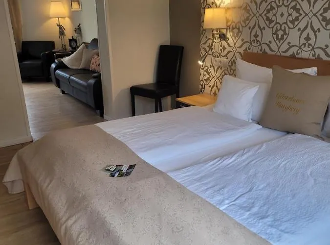 城堡山弗里斯酒馆及旅馆