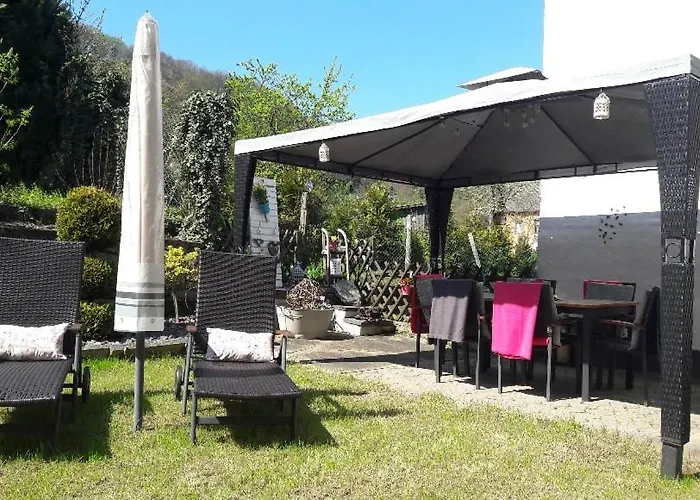 Gaestehaus Burgberg, Weinhaus Fries 3* Kattenes