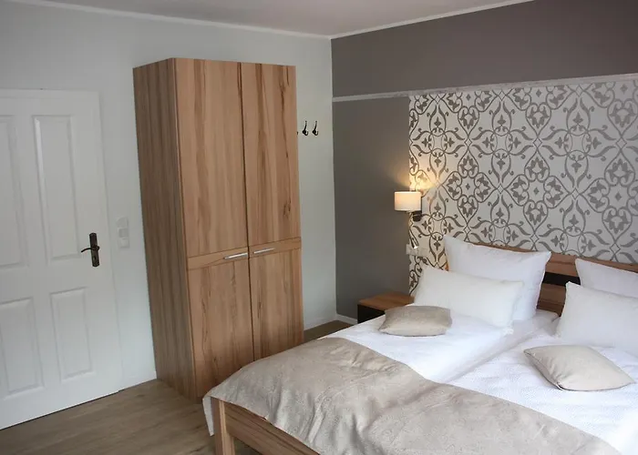 招待所 城堡山弗里斯酒馆及旅馆 Kattenes